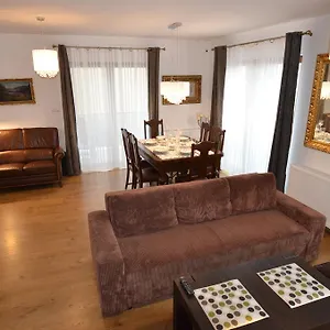 https://apartament-malta-poznan.poznan-hotels.com
