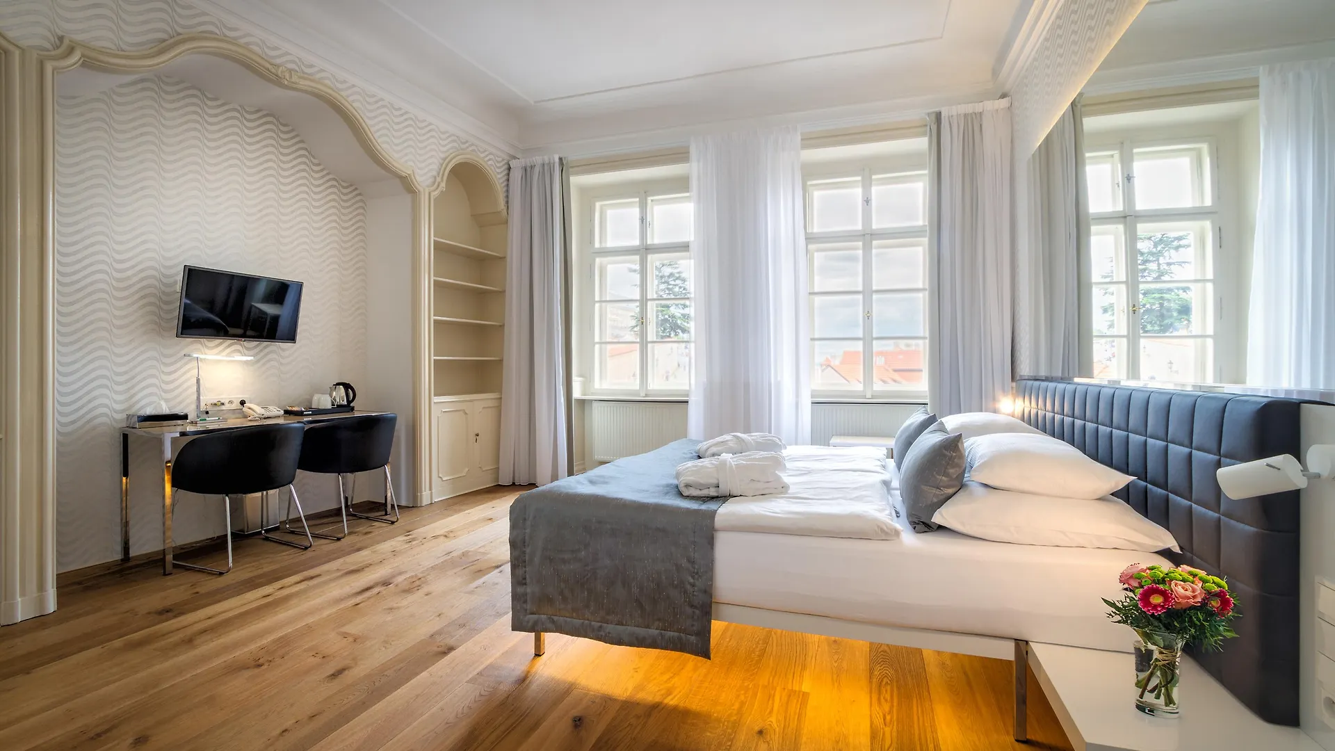 Golden Star Hotel Prague 4*,