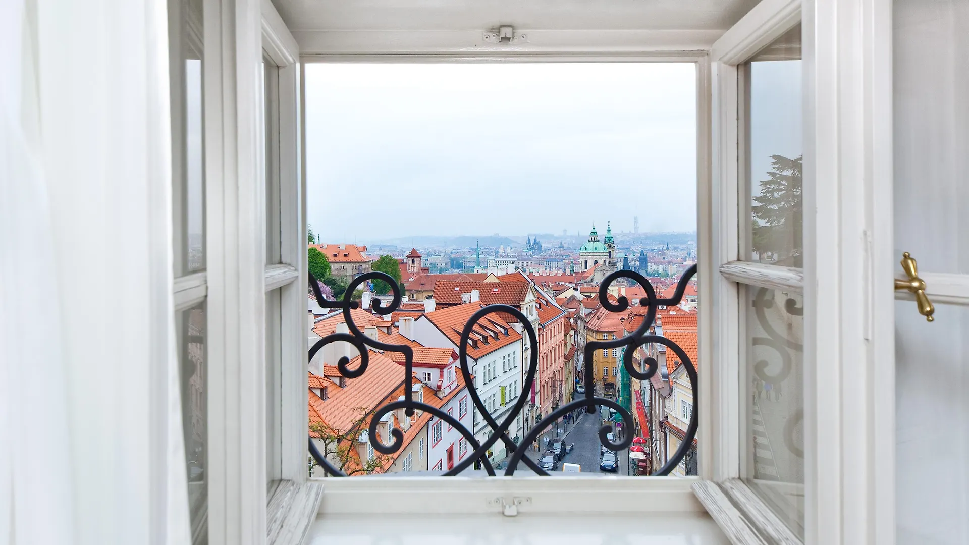 ****  Golden Star Hotel Prague Czech Republic