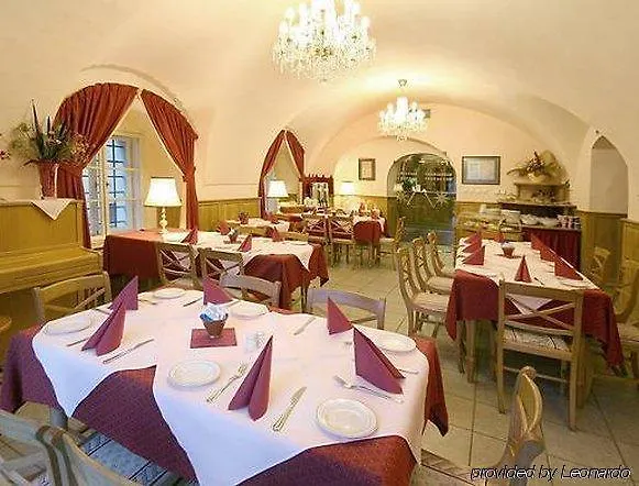 Golden Star Hotel Prague 4*,